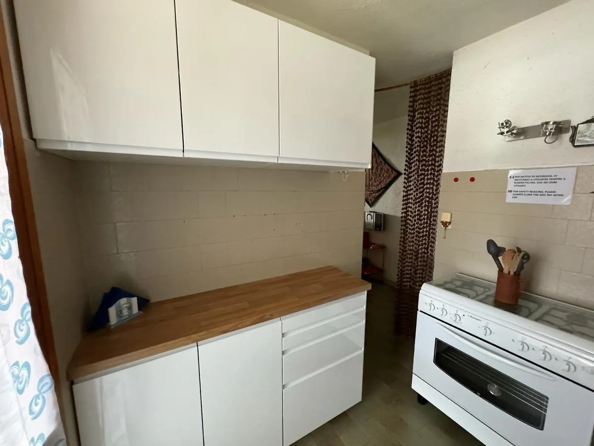 הוילה Geremèas Casa Di Illy 0*,